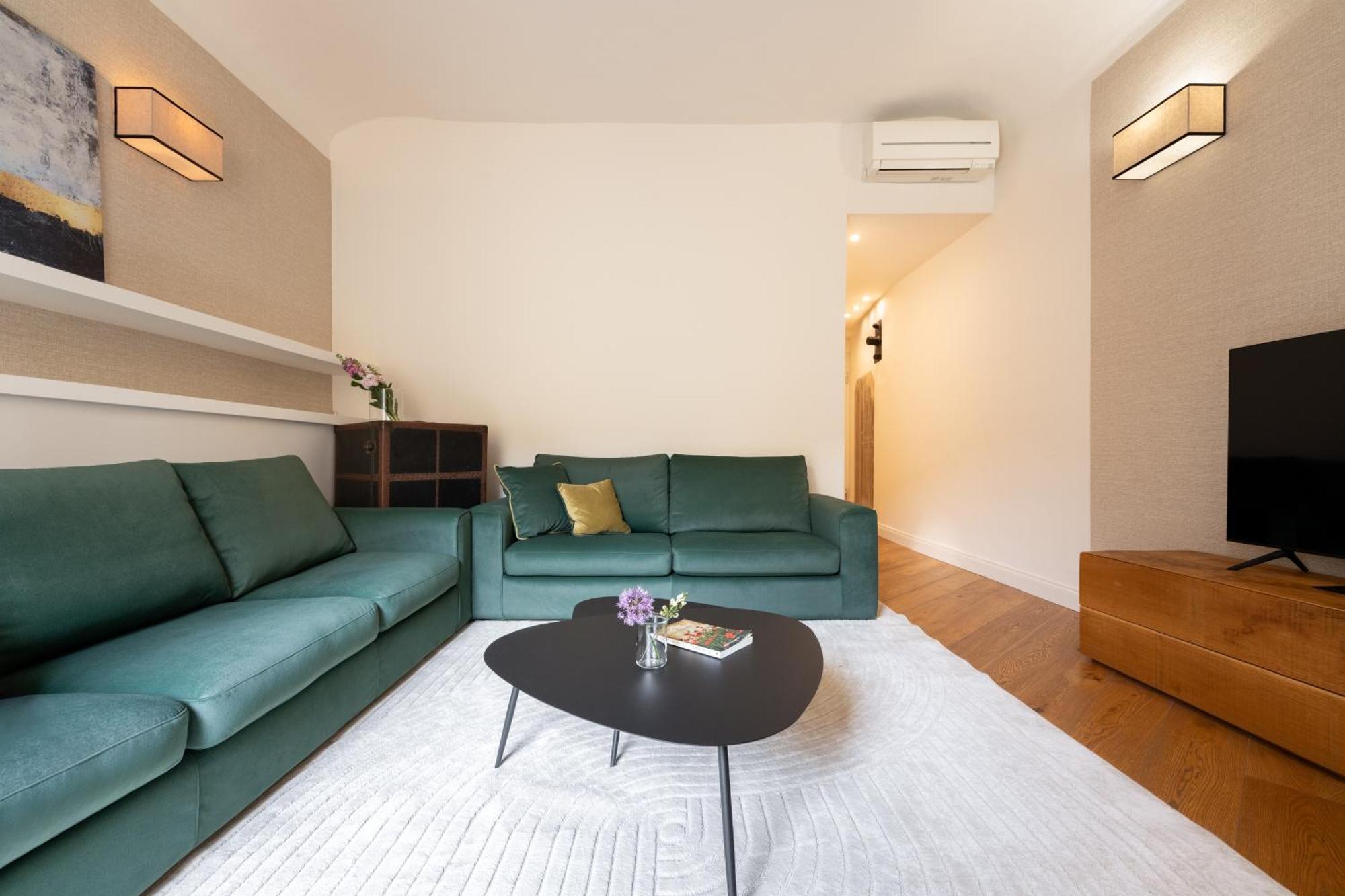 Tg - One Bedroom Luxury Apartment In The Fashion District Флоренция Екстериор снимка